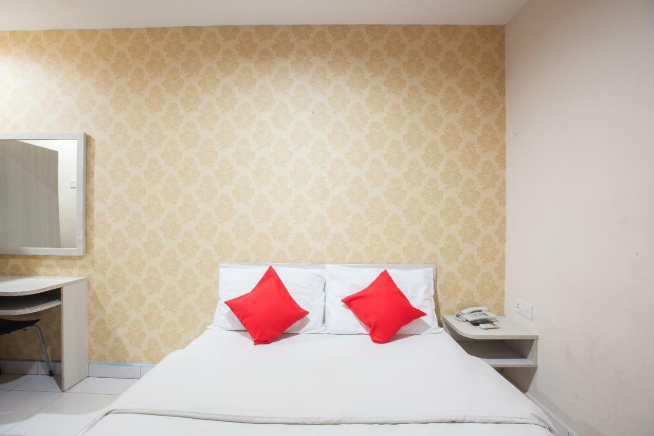 Super Oyo 1163 Hotel Pulai Ipoh Kültér fotó